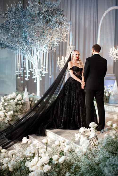 Hút mắt với mẫu váy cưới màu đen ĐẸP HUYỀN BÍ của Mai Wedding  OECC